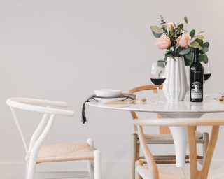 Tulip Dining Table - Round Carrara