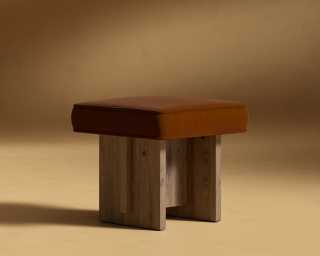 Echo_Stool_Mohair_Cognac