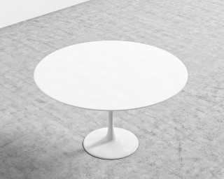 Tulip Dining Table - Round - White Lacquer - White Base
