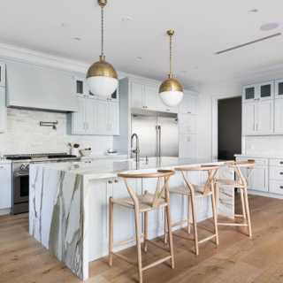 Image by @ameliaknoxdesign Image by @ameliaknoxdesign