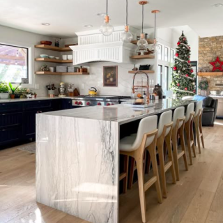 Image by @bridlewoodacres Image by @bridlewoodacres