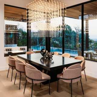 Image by @lauraburtoninteriors