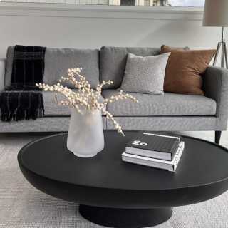 Image by @royalbyroya Image by @royalbyroya