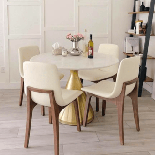 Image by @shirleydoremi Image by @shirleydoremi 