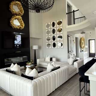 Image by Shaunee Evans Image by Shaunee Evans